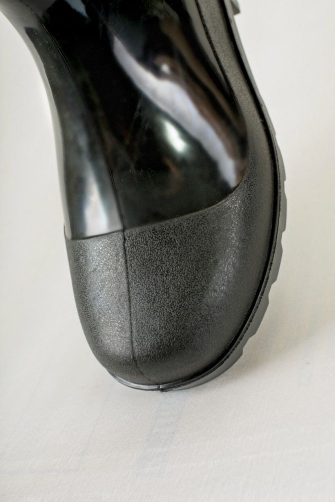 Сапоги из ПВХ рабочие мужские с металлическим  подносоком.