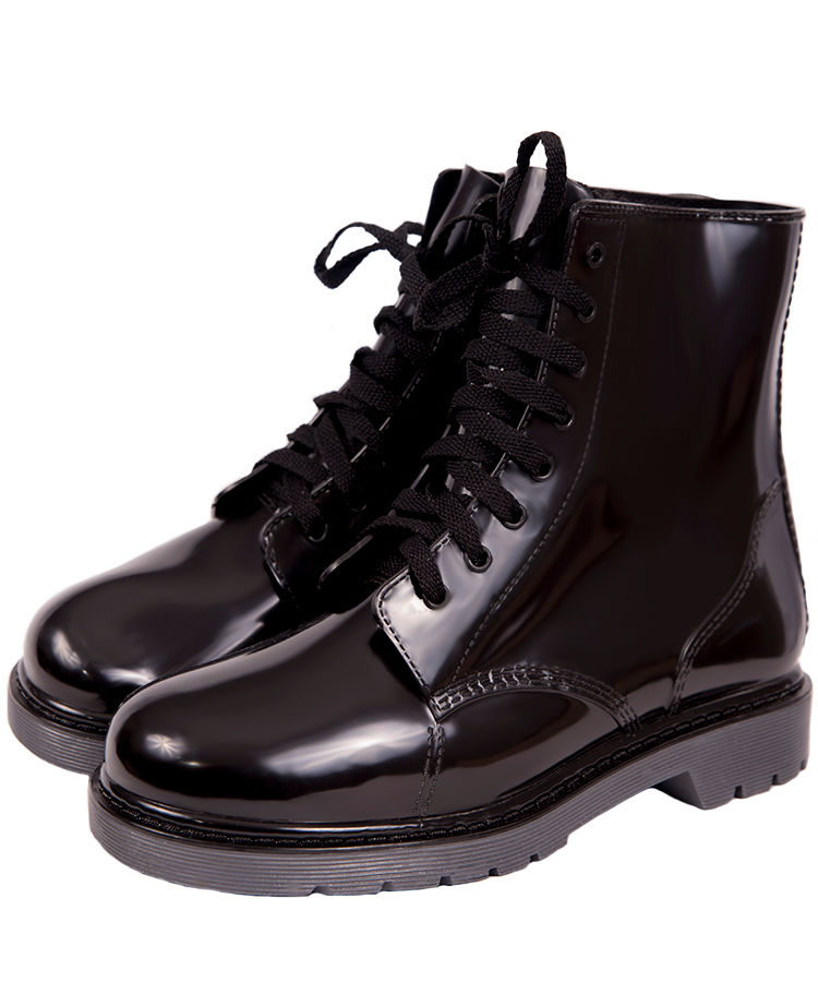 Ботинки женские однотонные на шнуровке